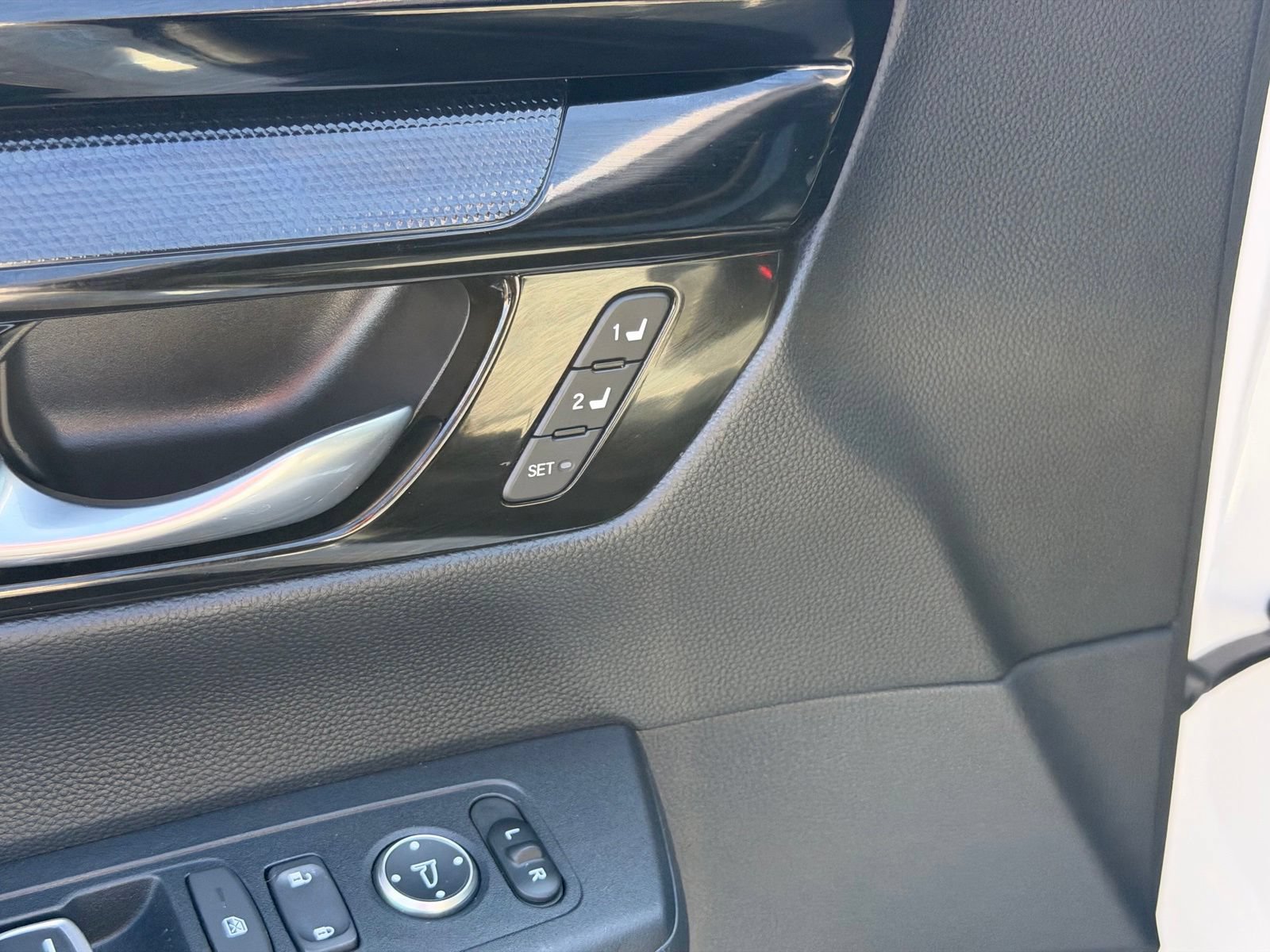 Used 2026 Honda CR-V Sport Touring image 14