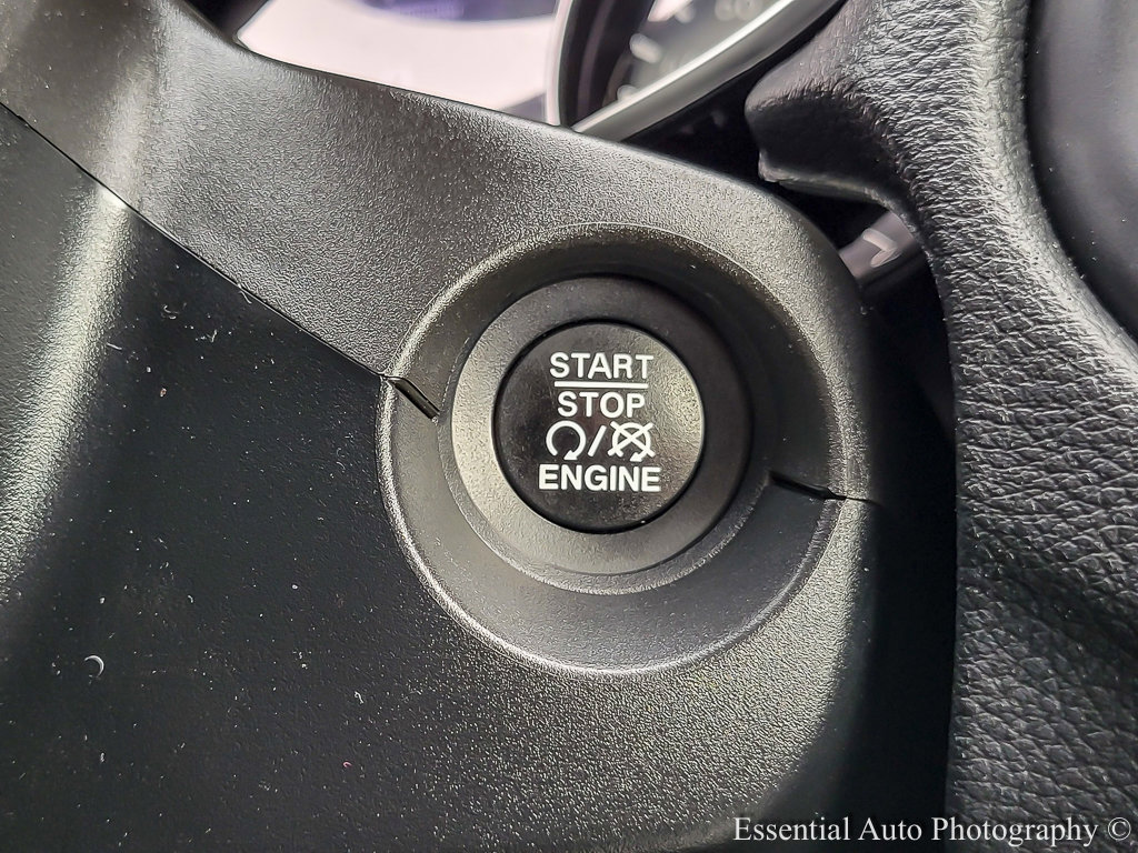 Used 2021 Jeep Compass Latitude image 16