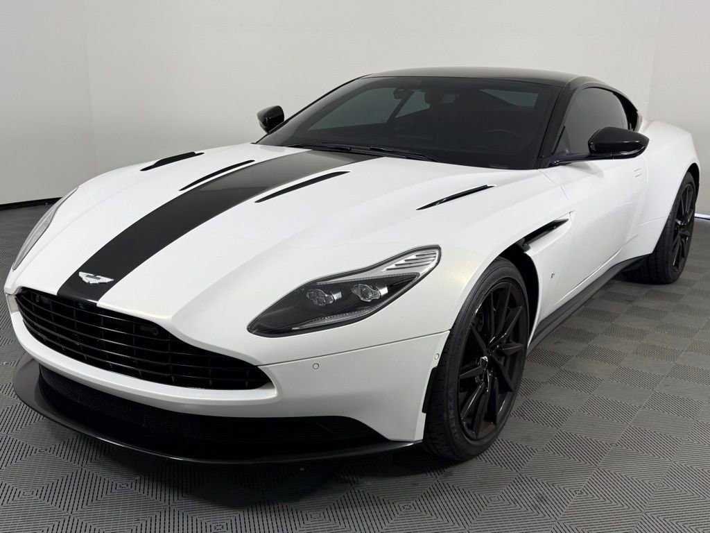 Used 2018 Aston Martin DB11 V12 image 1