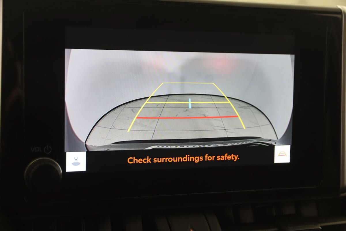 Used 2024 Toyota RAV4 SE w/ Weather & Moonroof Package AWD/4WD image 11