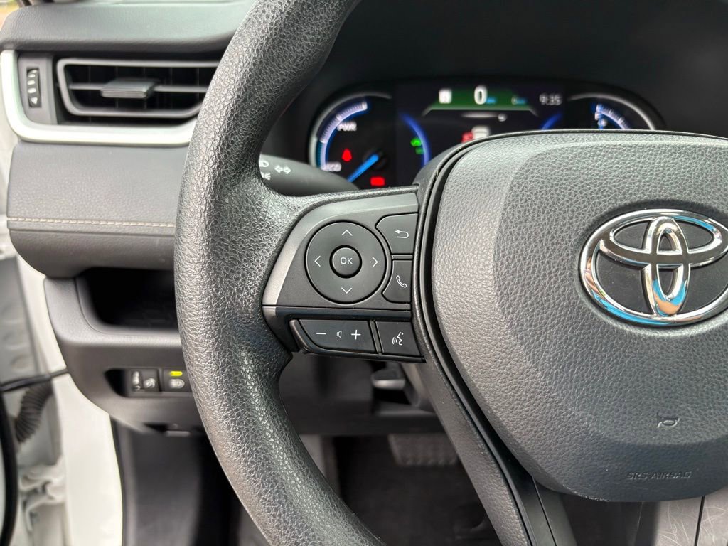 Used 2024 Toyota RAV4 XLE image 29