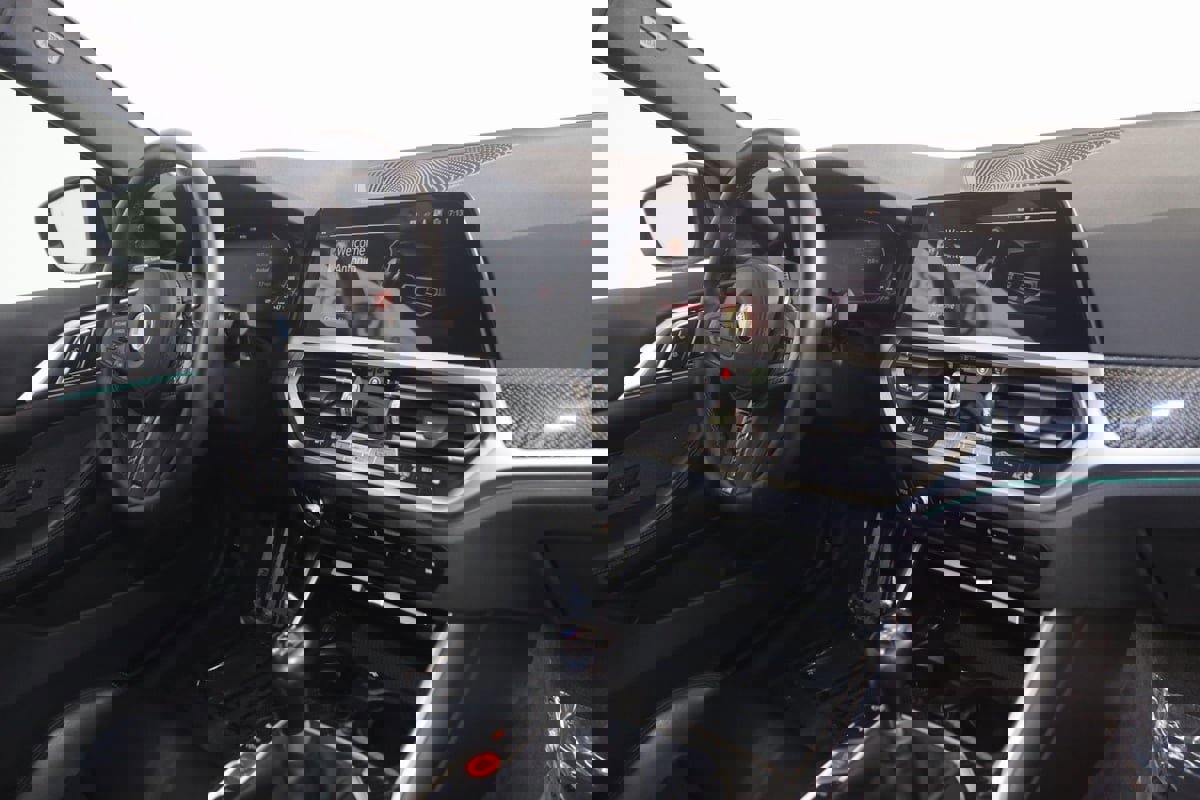 Used 2021 BMW M4 Coupe w/ Executive Package RWD image 62