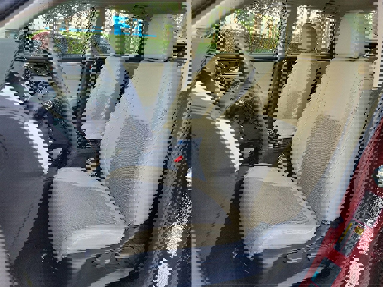 Used 2018 Honda Clarity Plug-In Hybrid image 16