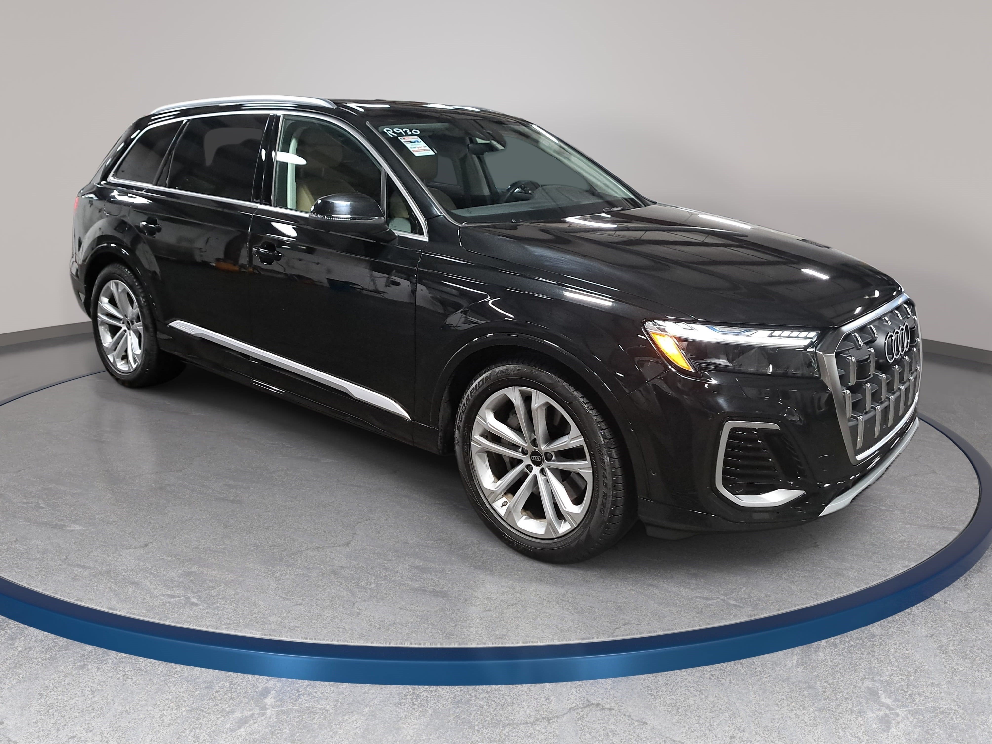 Used 2025 Audi Q7 3.0T Prestige AWD/4WD image 3