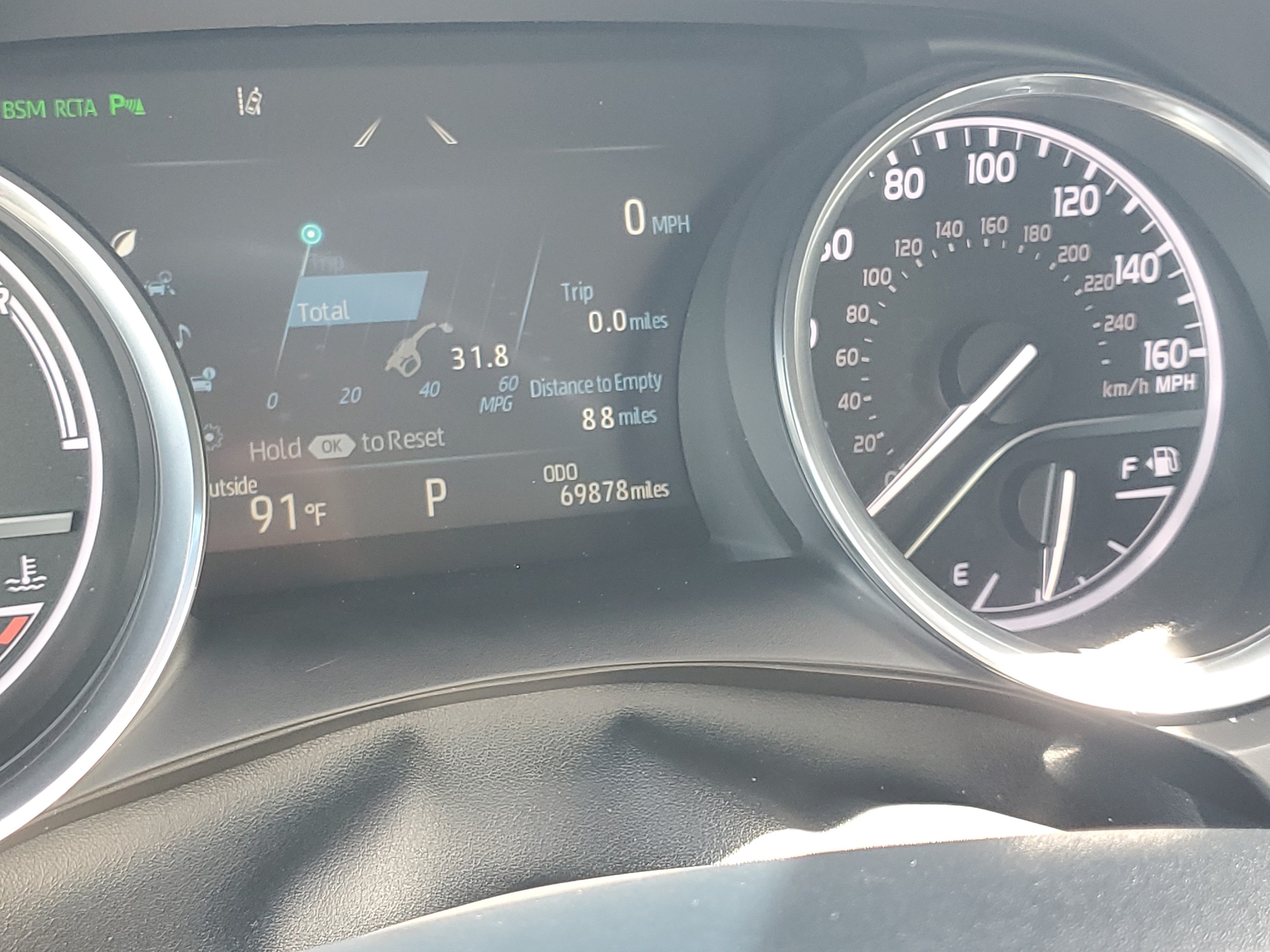 Certified 2018 Toyota Camry XLE w/ Audio Package FWD image 26