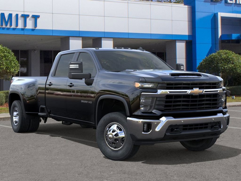New 2026 Chevrolet Silverado 3500 LT image 7