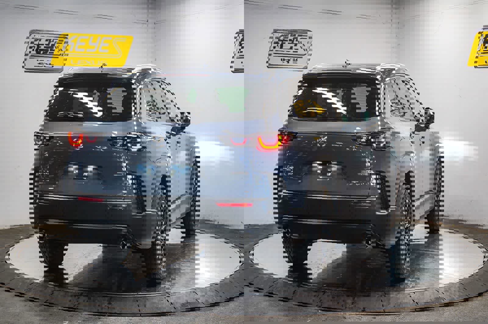 Used 2025 MAZDA CX-50 AWD 2.5 S w/ Premium Package image 4