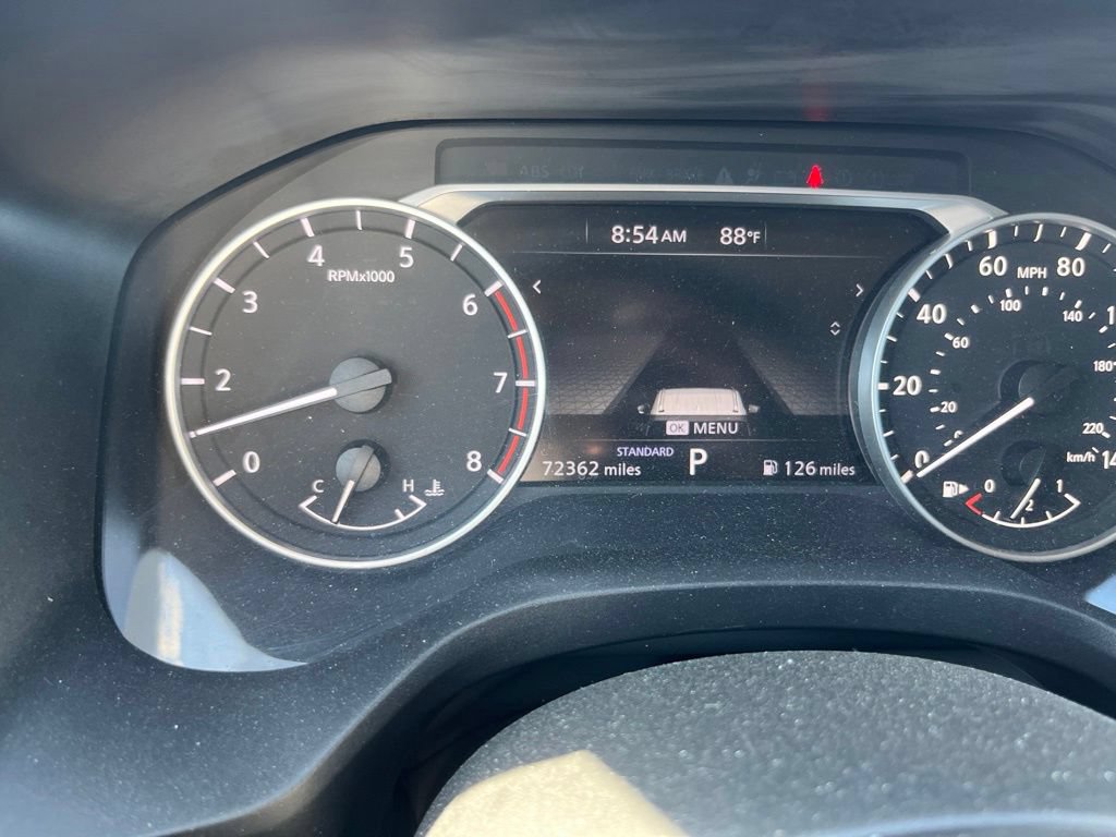Used 2024 Nissan Rogue SV FWD image 10