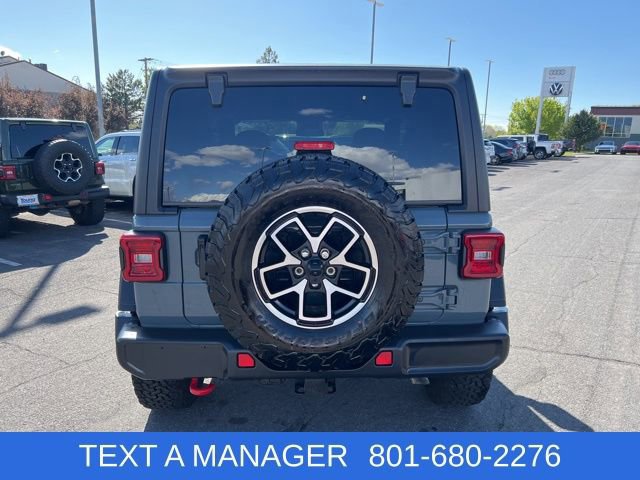 Used 2024 Jeep Wrangler Rubicon w/ Convenience Group AWD/4WD image 4
