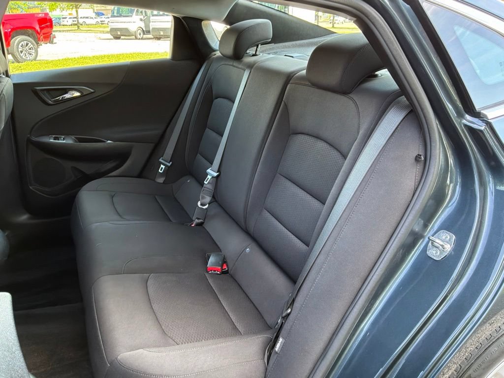 Used 2021 Chevrolet Malibu LS FWD image 20