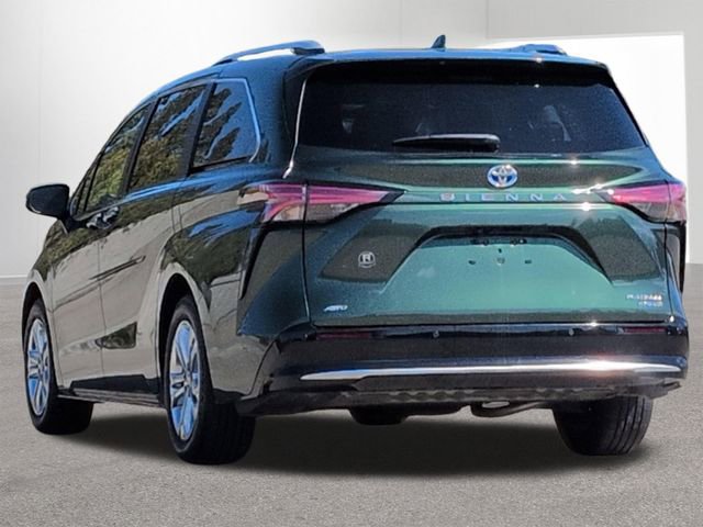 Certified 2022 Toyota Sienna Platinum image 9