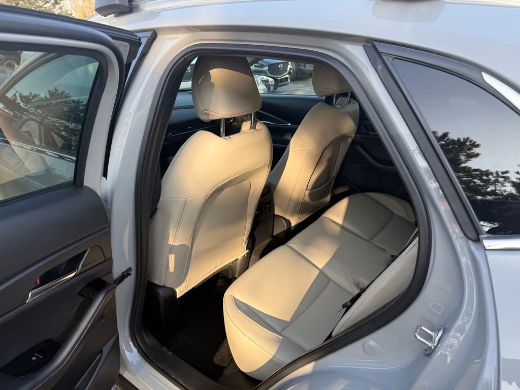 Used 2025 MAZDA CX-30 AWD 2.5 S w/ Preferred Package image 6