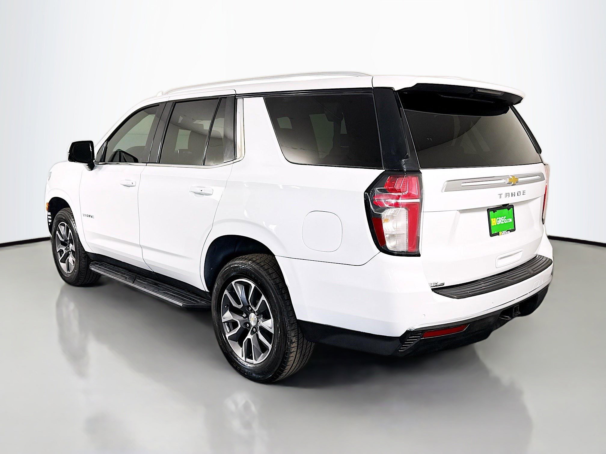 Used 2022 Chevrolet Tahoe LT w/ LT Signature Plus Package RWD image 7