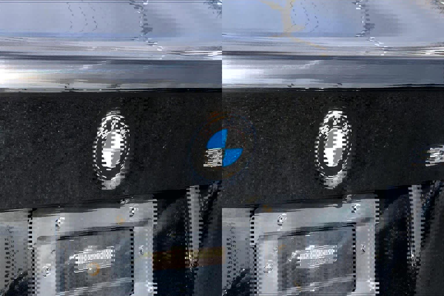 Used 2018 BMW 320i Sedan image 10