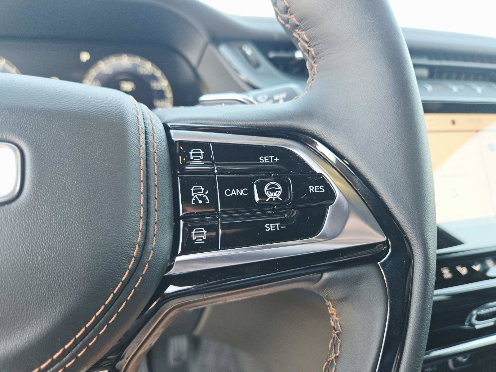 New 2027 Jeep Grand Cherokee Summit AWD/4WD image 23