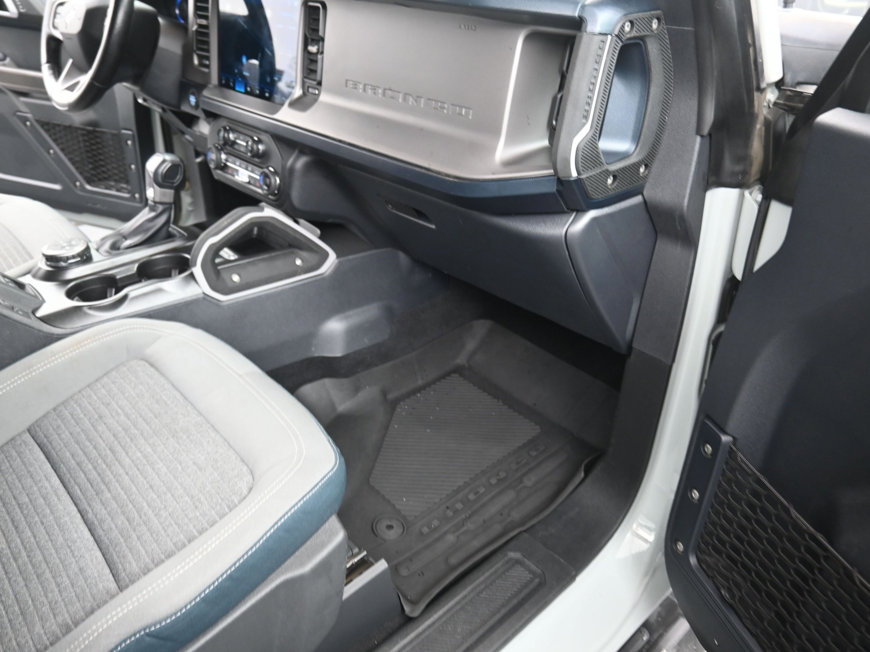 Used 2021 Ford Bronco Outer Banks image 21