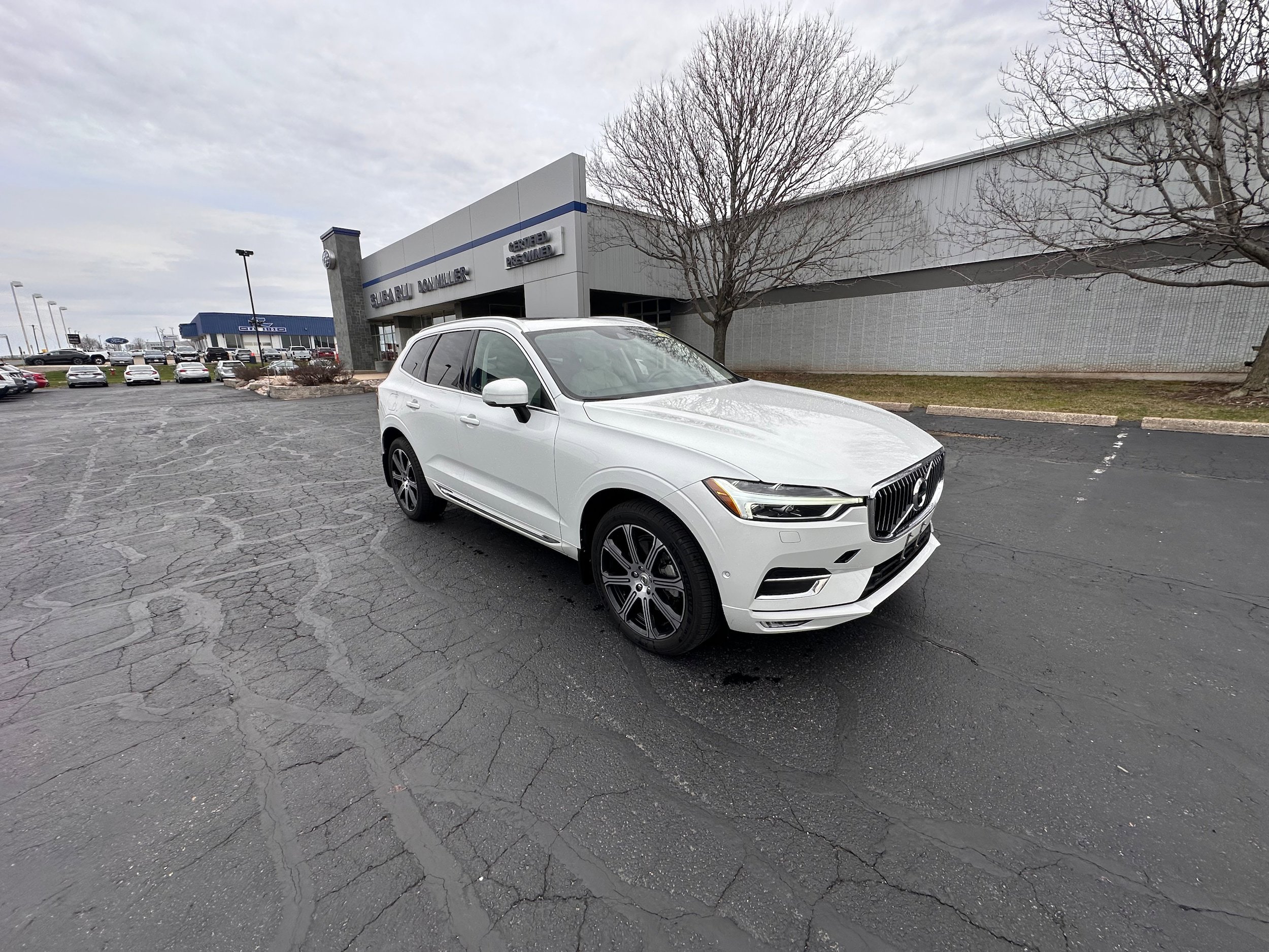 Used 2018 Volvo XC60 T6 Inscription image 1