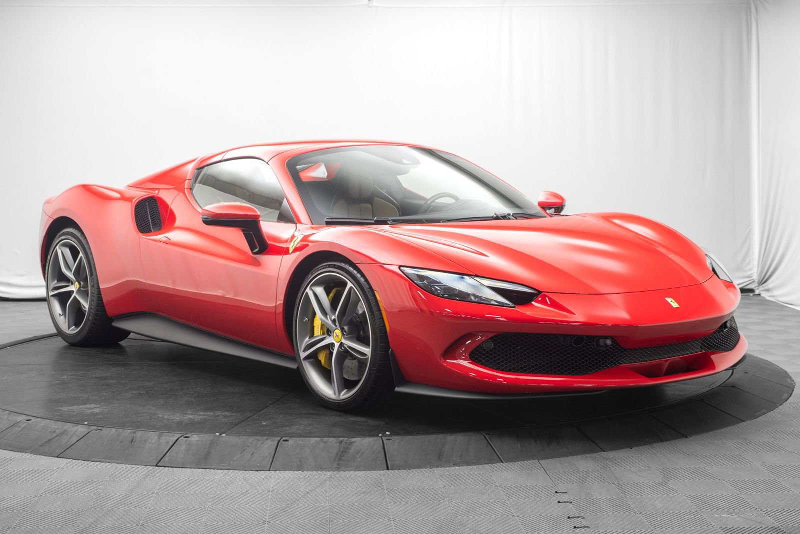Used 2025 Ferrari 296 GTS RWD image 9