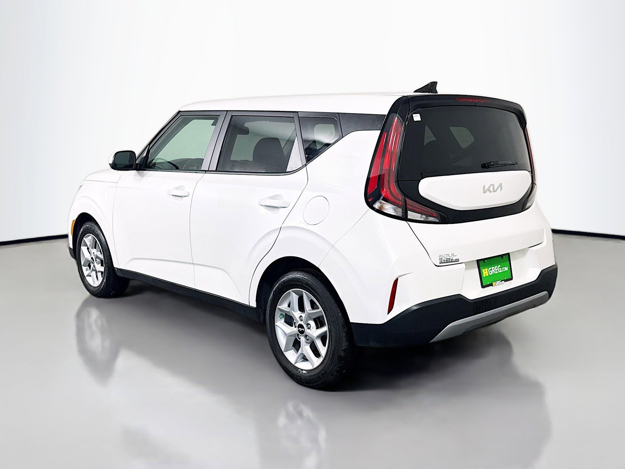 Used 2025 Kia Soul LX w/ LX Technology Package image 7