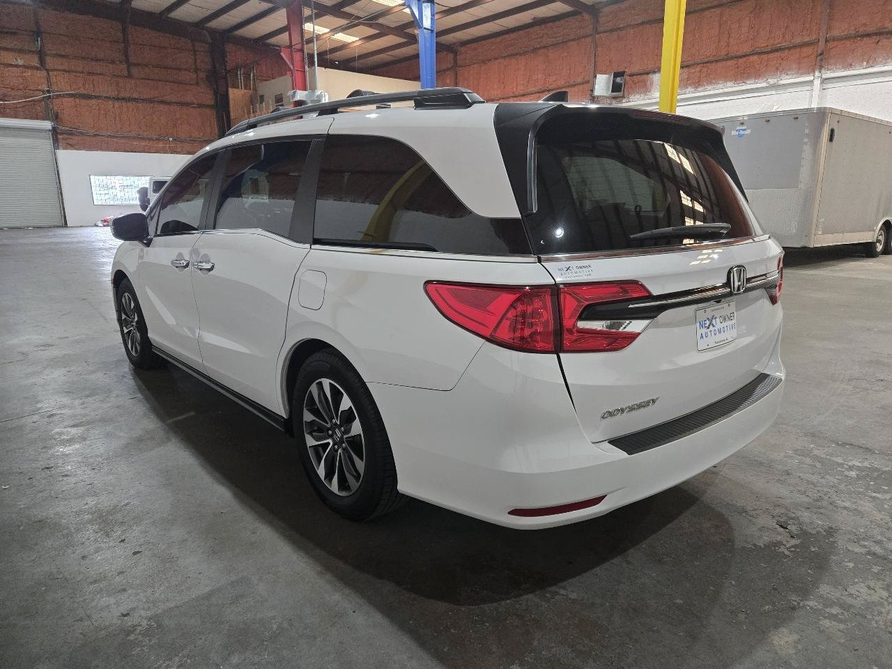 Used 2023 Honda Odyssey EX-L image 13