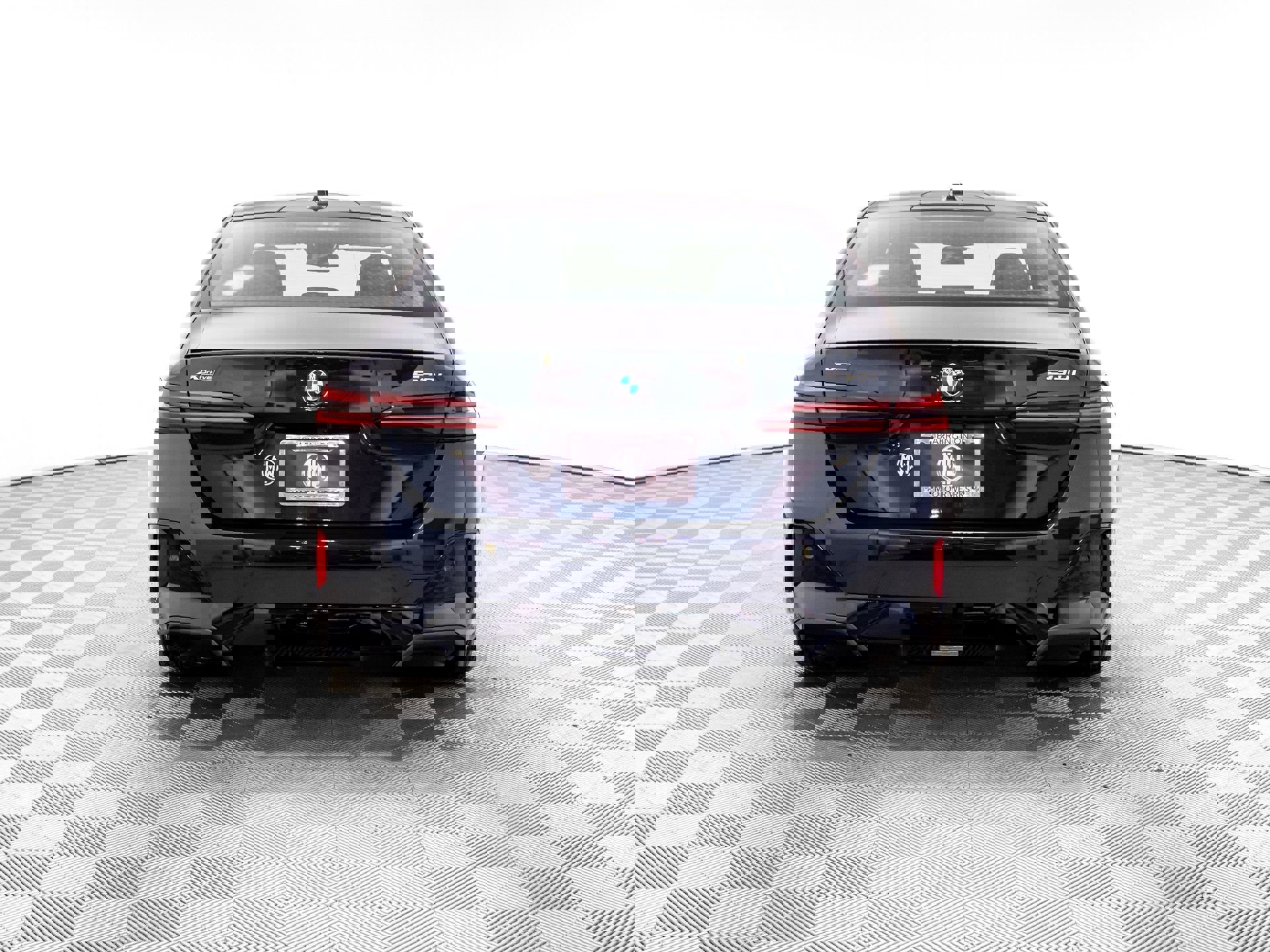 New 2026 BMW 530i xDrive w/ M Sport Package image 5