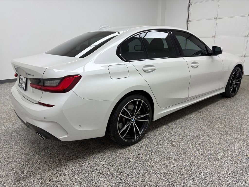 Used 2021 BMW 330e xDrive w/ Executive Package image 7