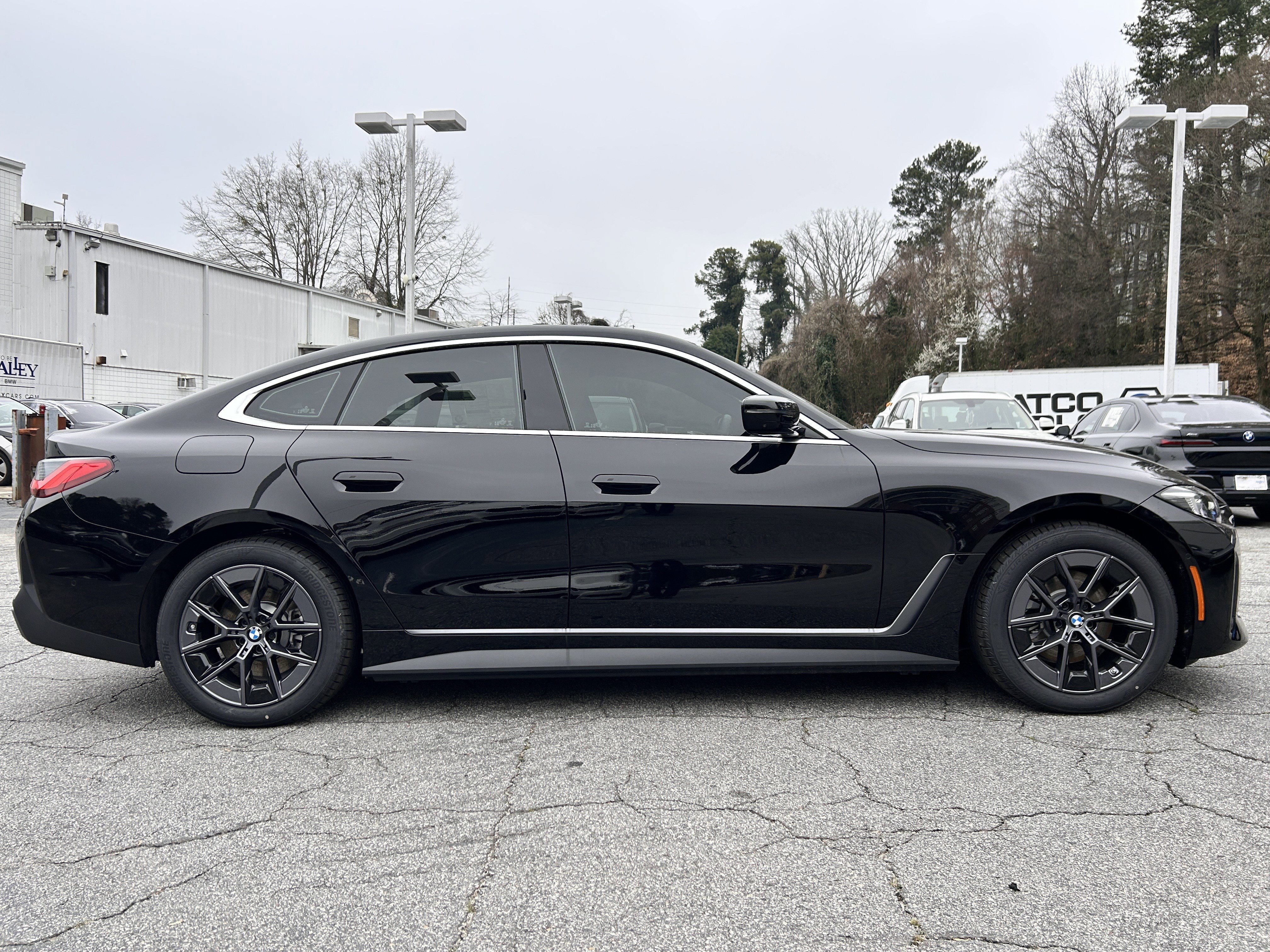 Used 2026 BMW i4 eDrive40 w/ Parking Assistance Package image 4