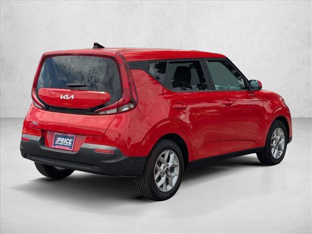 Used 2022 Kia Soul LX w/ Technology Package FWD image 5