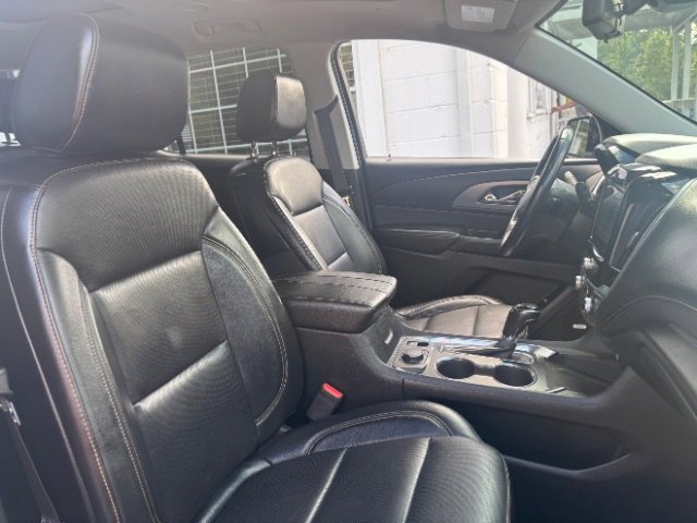 Used 2018 Chevrolet Traverse Premier w/ Redline Edition image 60