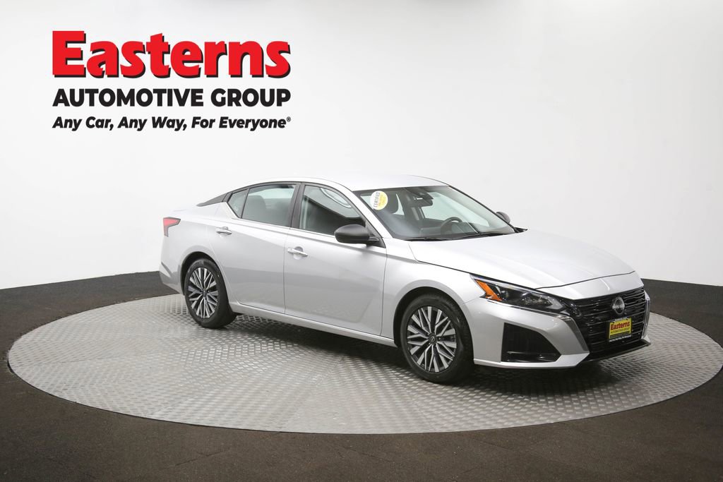 Used 2024 Nissan Altima 2.5 SV image 48