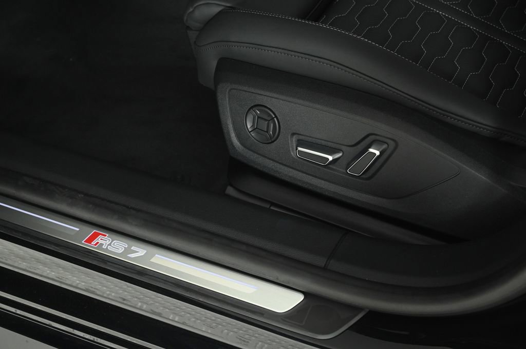 New 2025 Audi RS 7 performance Sportback image 23