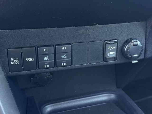 Used 2017 Toyota RAV4 Platinum w/ All Weather Liner Package image 21