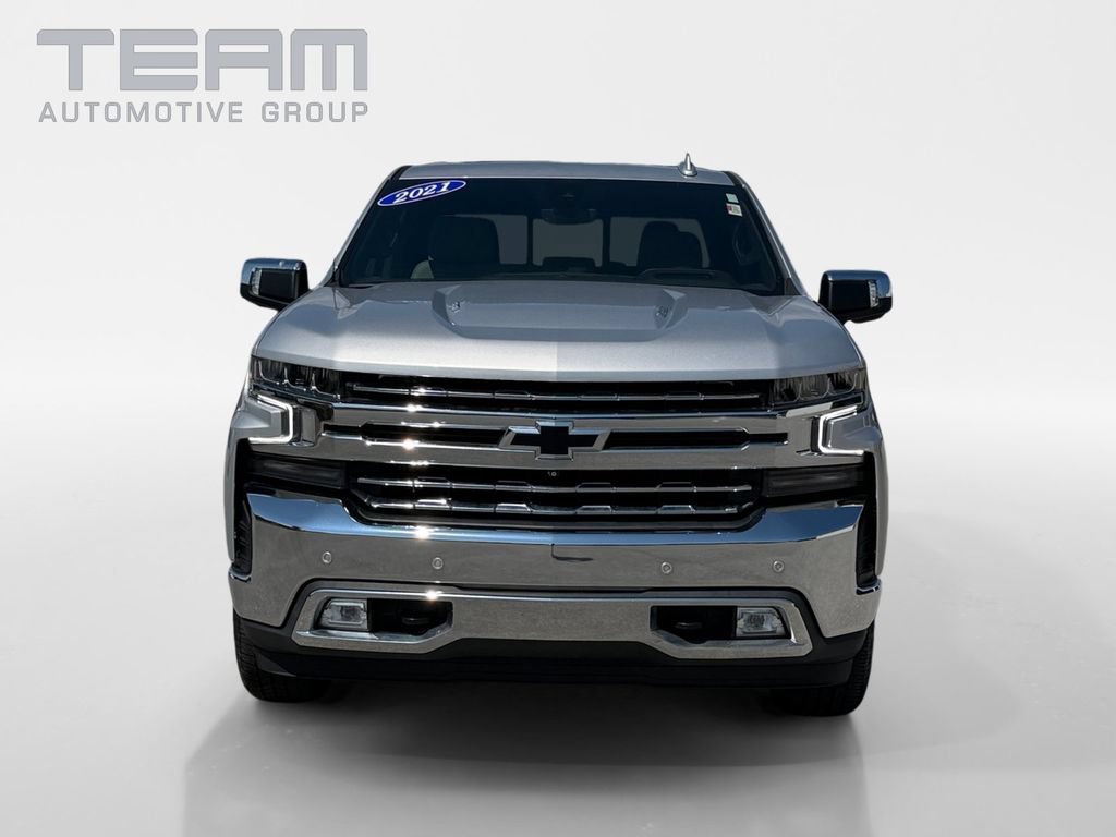 Used 2021 Chevrolet Silverado 1500 LTZ w/ Technology Package AWD/4WD image 2