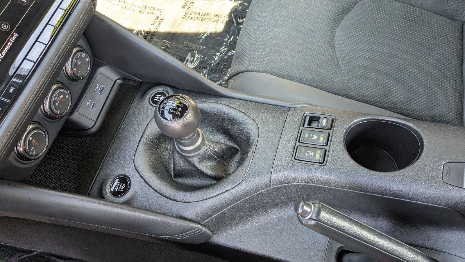 Used 2025 Nissan Z Performance w/ Floor Mat Package RWD image 21