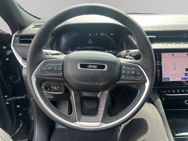 New 2026 Jeep Grand Cherokee Limited w/ Limited Altitude Package AWD/4WD image 13