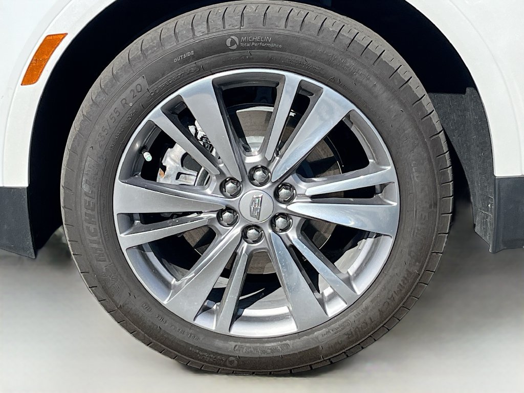 Used 2024 Cadillac XT5 Premium Luxury w/ Technology Package FWD image 33