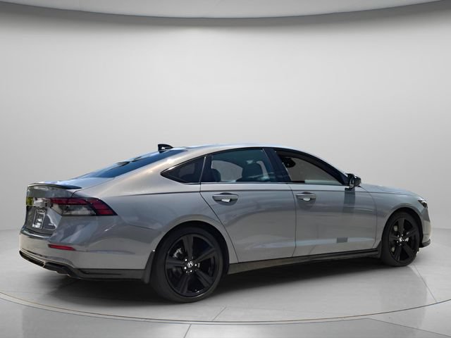 Used 2025 Honda Accord Sport image 7