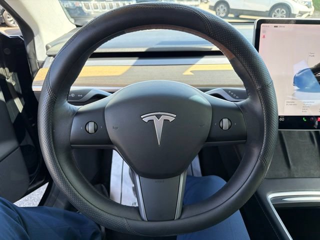 Used 2022 Tesla Model 3 Long Range AWD/4WD image 11