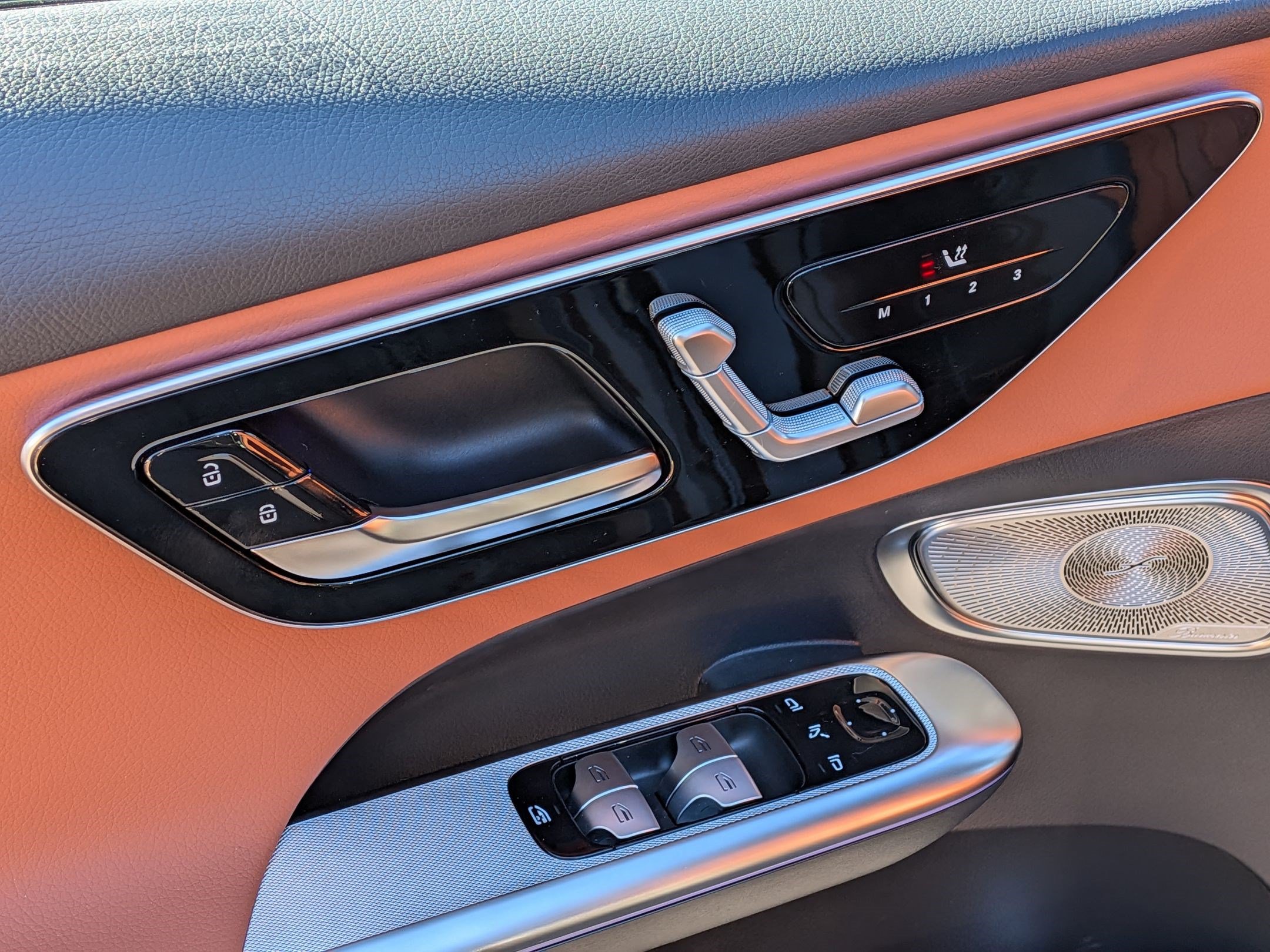 Certified 2026 Mercedes-Benz GLC 300 4MATIC image 15