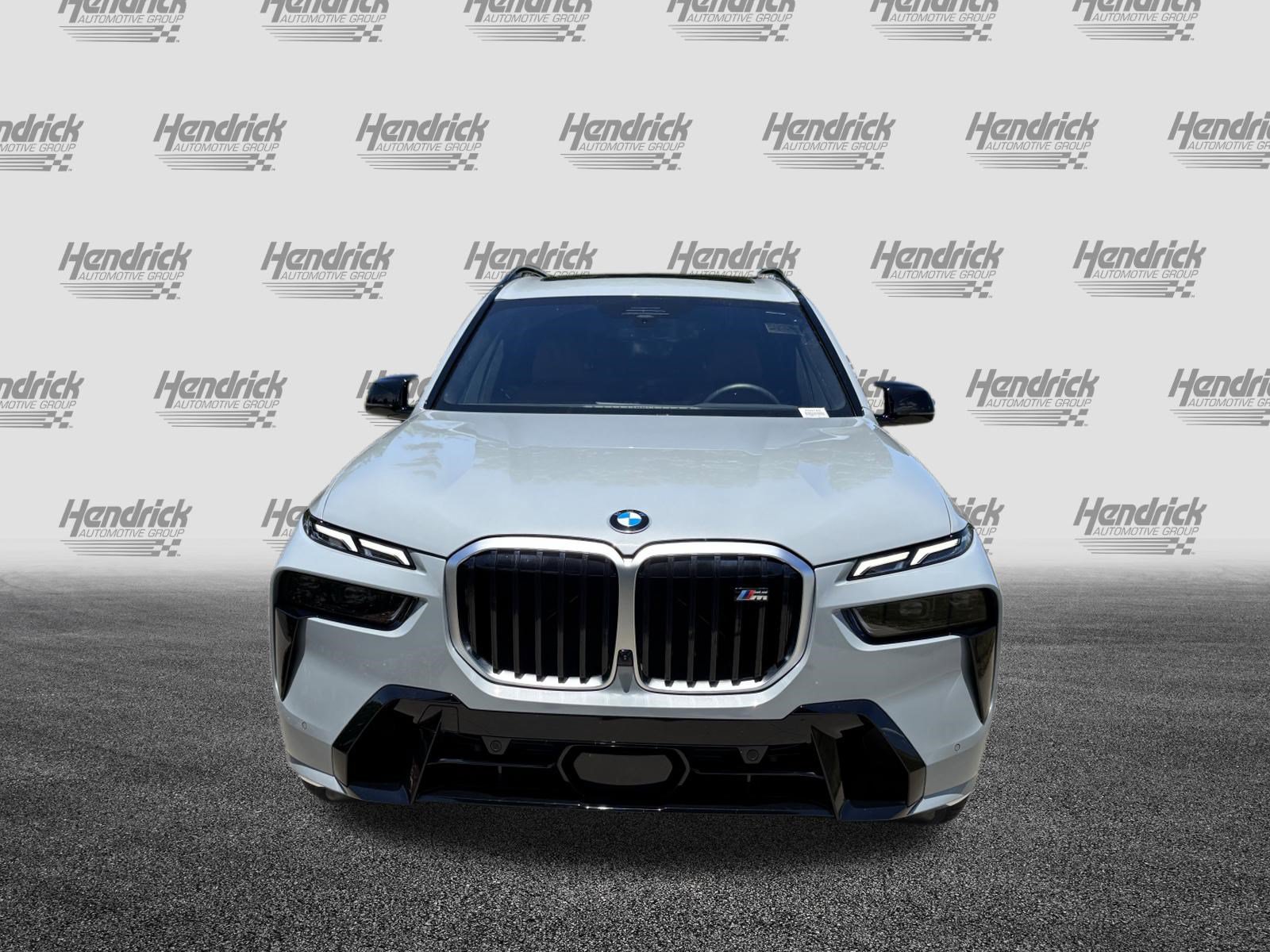 Certified 2026 BMW X7 M60i AWD/4WD image 3