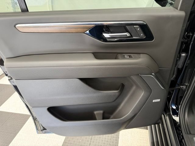 New 2026 Chevrolet Suburban High Country AWD/4WD image 22