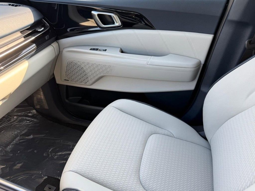 New 2026 Kia Carnival SX Prestige image 20