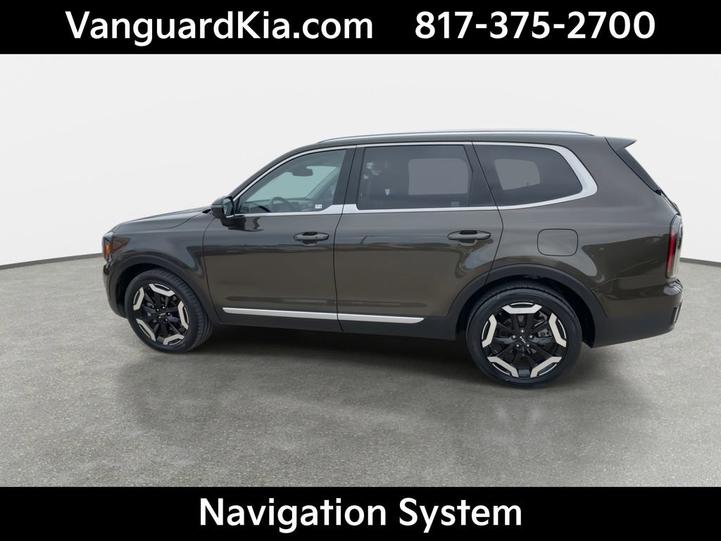 Certified 2023 Kia Telluride EX w/ EX Captain's Chair Package image 5
