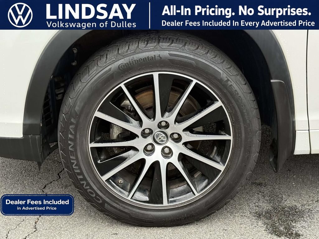 Used 2017 Toyota Highlander SE AWD/4WD image 8