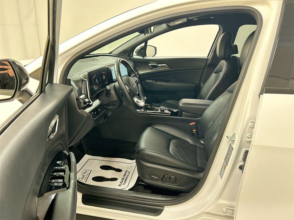 Used 2025 Kia Sportage X-Line image 9