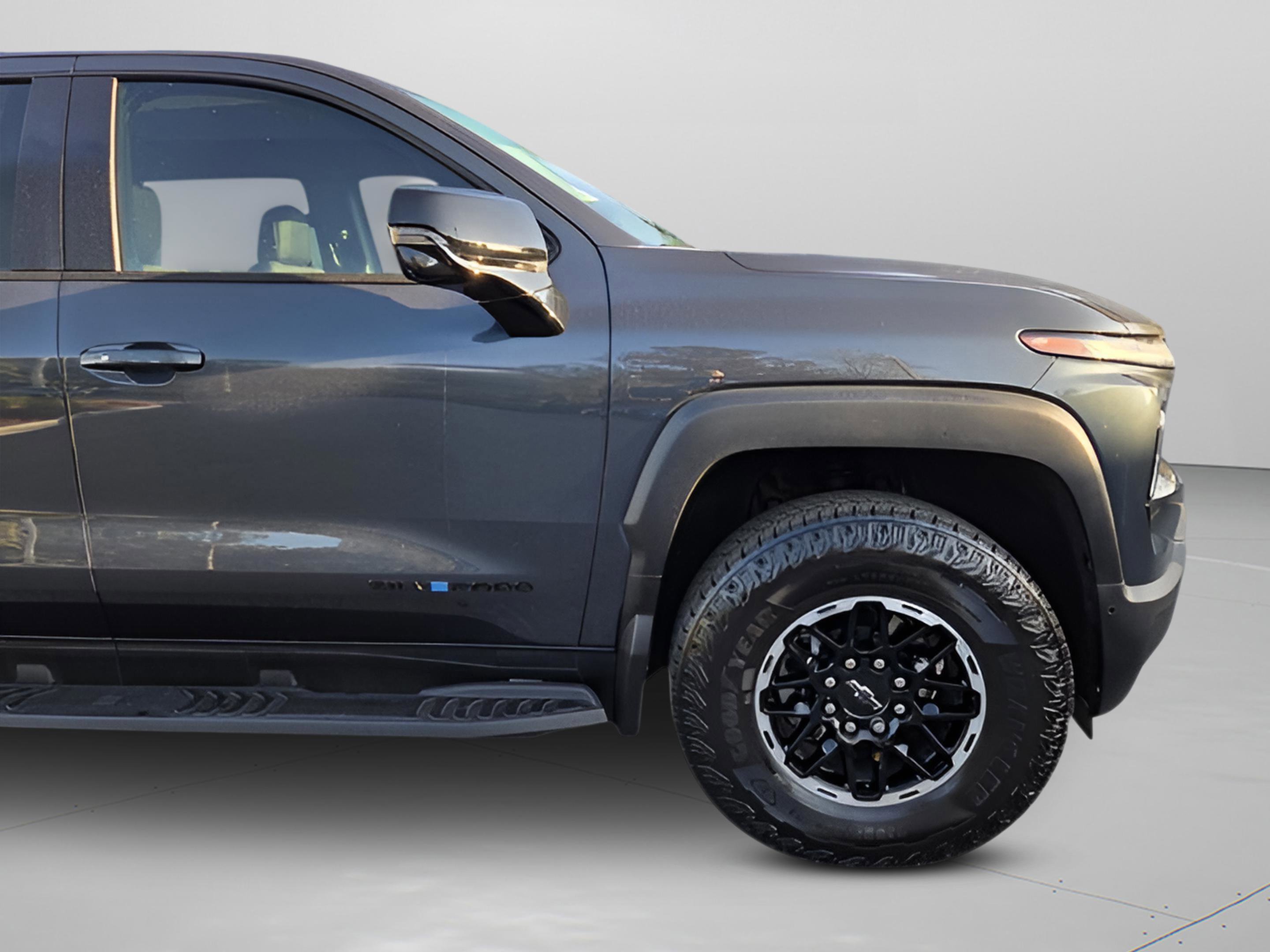 New 2026 Chevrolet Silverado EV Trail Boss image 25