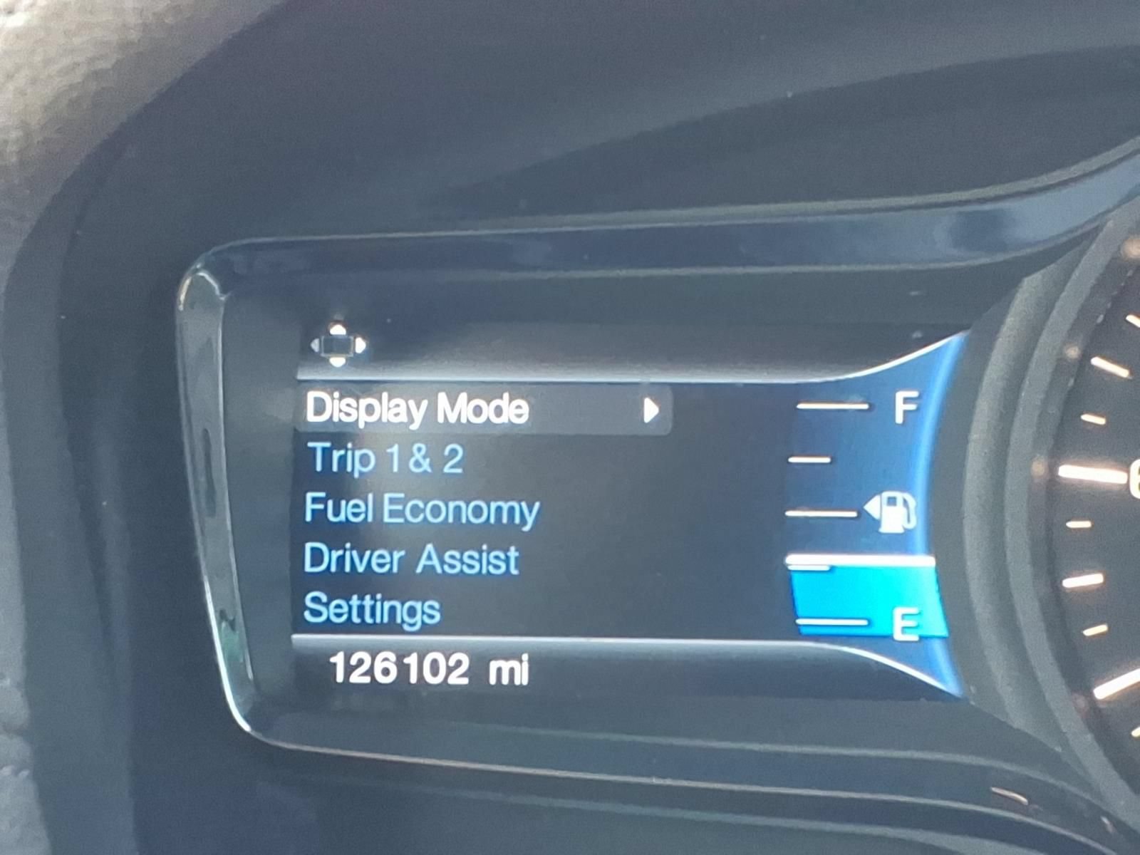 Used 2015 Lincoln MKX FWD w/ Equipment Group 101A image 24