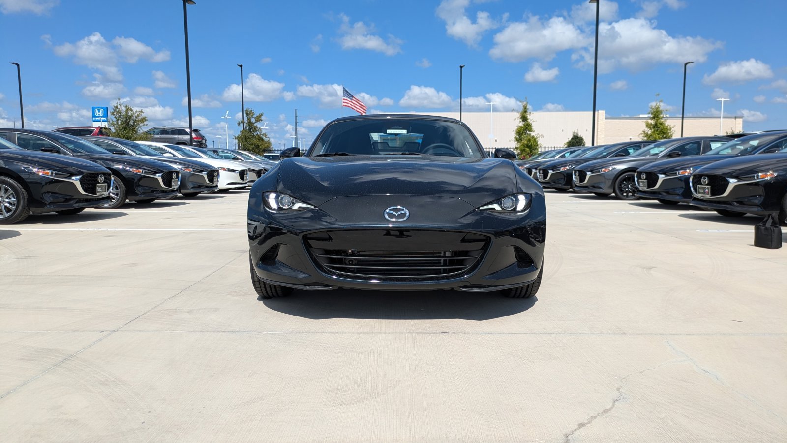 New 2026 MAZDA MX-5 Miata Sport RWD image 2
