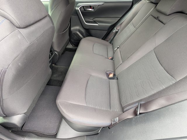 Used 2023 Toyota RAV4 SE AWD/4WD image 17