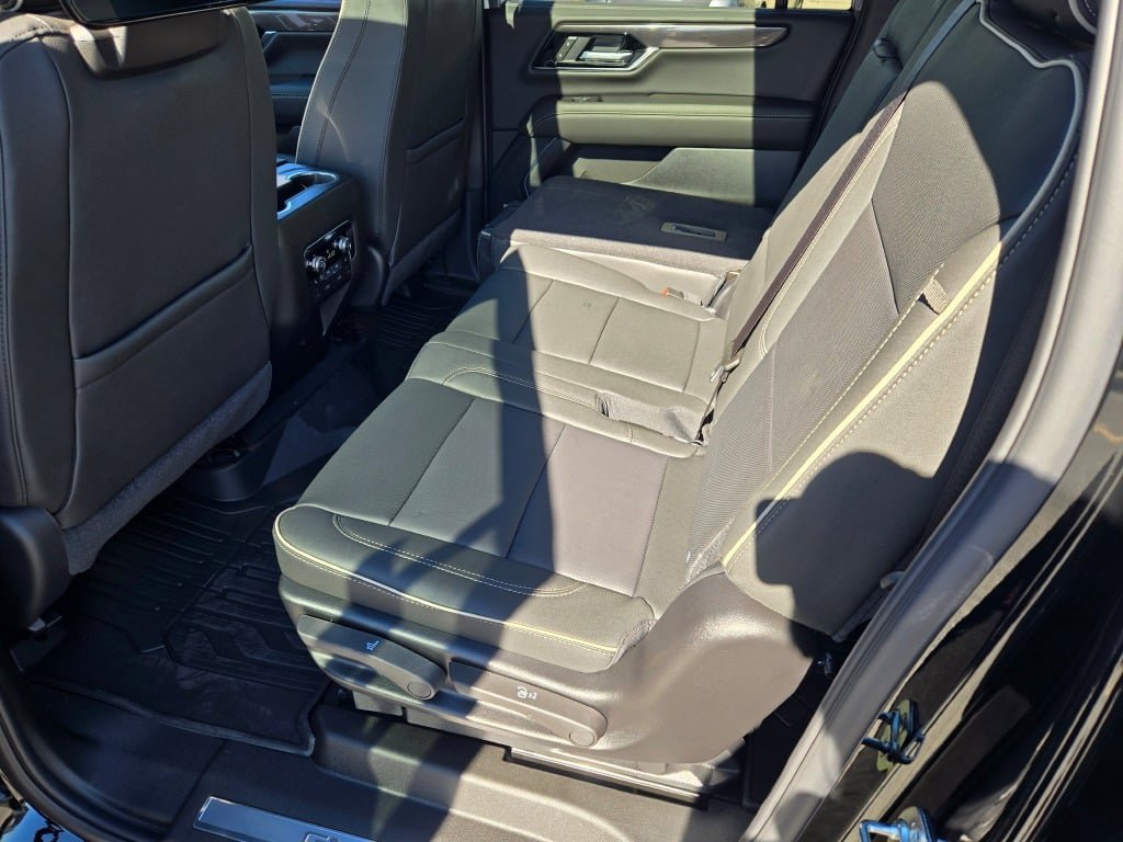 New 2027 GMC Yukon XL Elevation w/ Elevation Premium Package AWD/4WD image 32